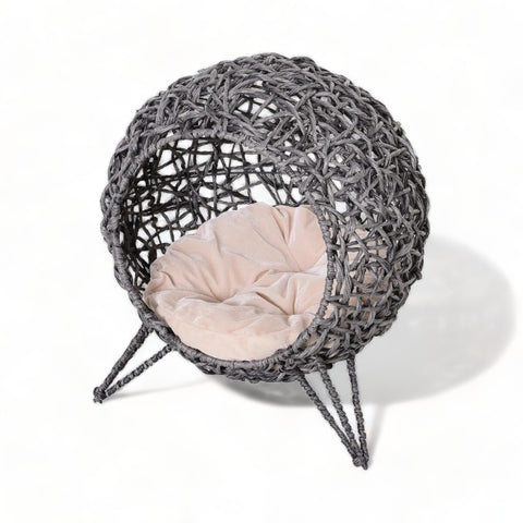 panier-en-osier-chat-coussin