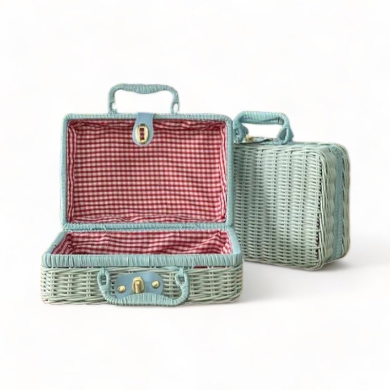 panier-de-pique-nique-en-osier-ancien