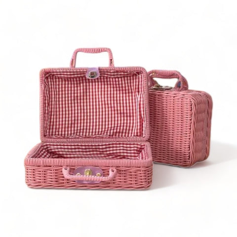 panier-de-pique-nique-en-osier-vintage